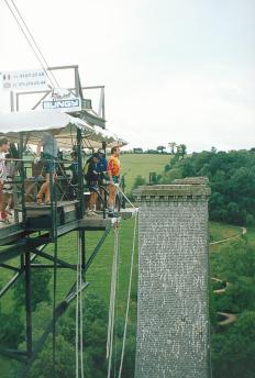 bungy me 1 