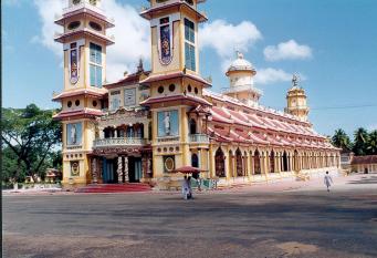 viet temple 1