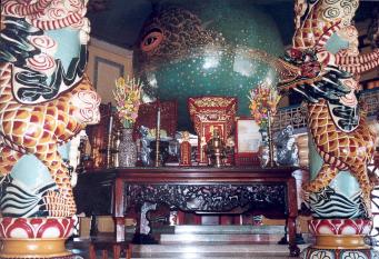 viet temple 2