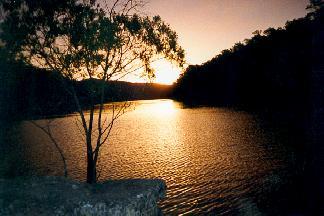 kangaroo valley sunset