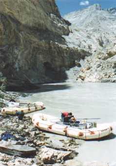 Rafting the Zanzar River