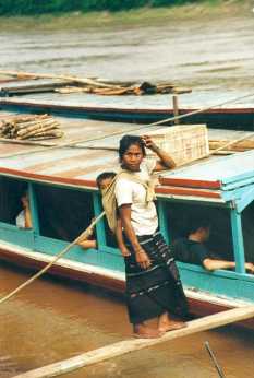 loas_mk_river_women 1