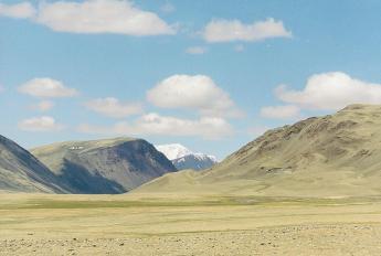 gobi_mnts_1