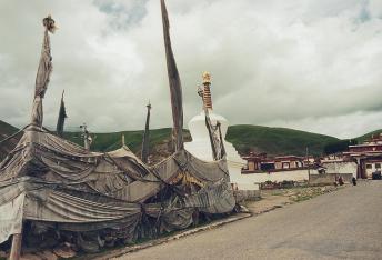 litang_stupa 1